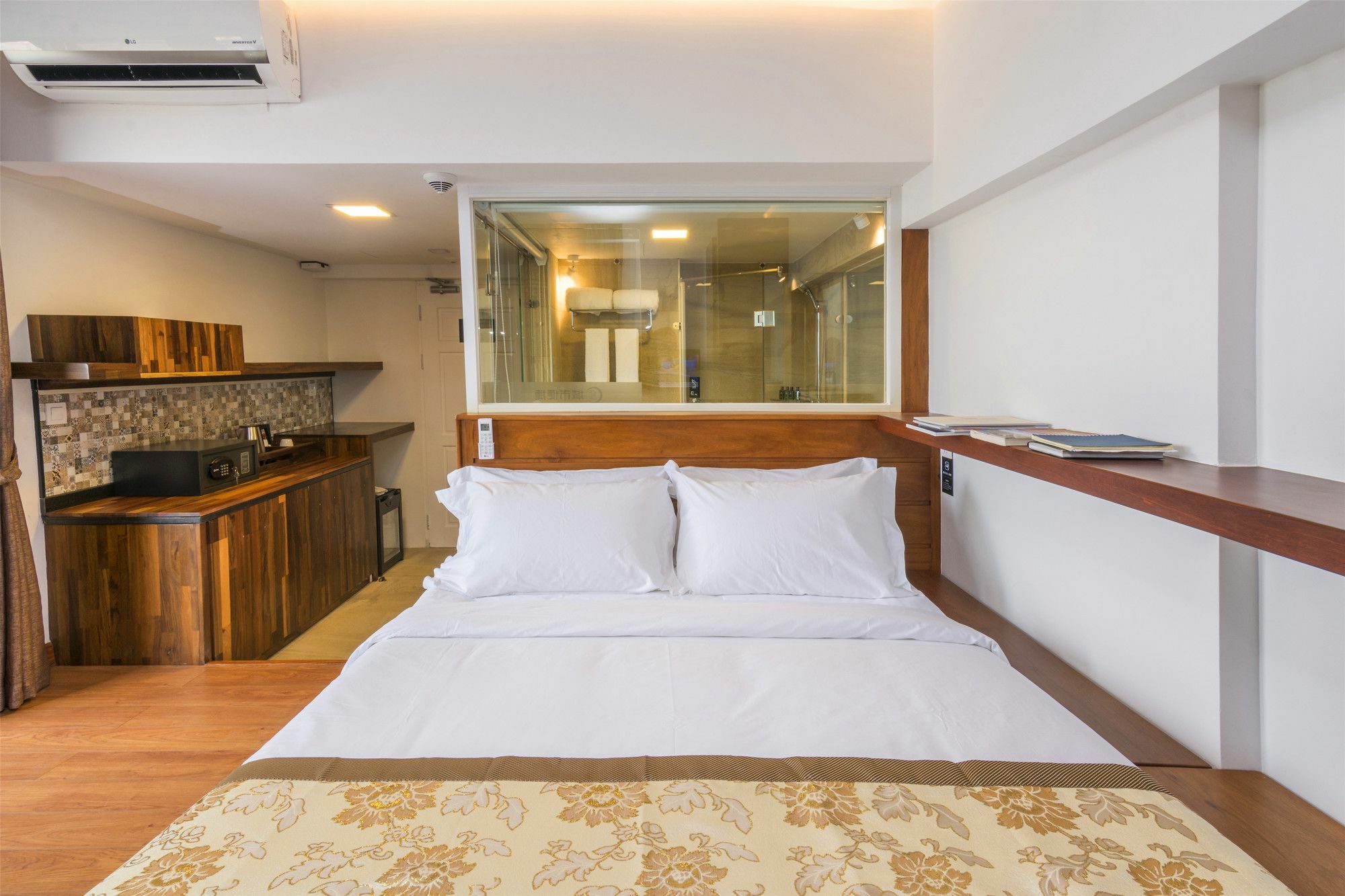 City Comfort Hotel Royal Palace 金边 外观 照片